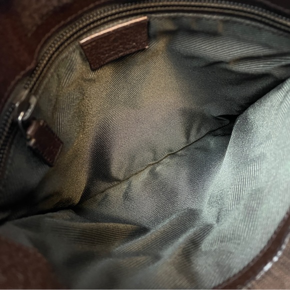 Gucci Shoulder Bag - Picture 6 of 9